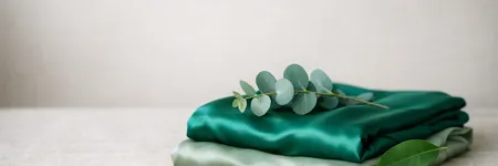 Farbe Grün: Bedeutung von Hoffnung und Natur